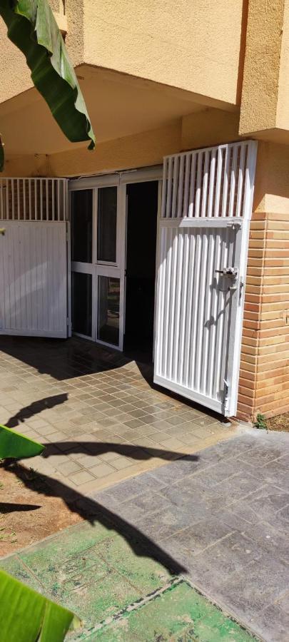 توريمولينوس Carlos Beach Ground Floor Apartment & Parking المظهر الخارجي الصورة