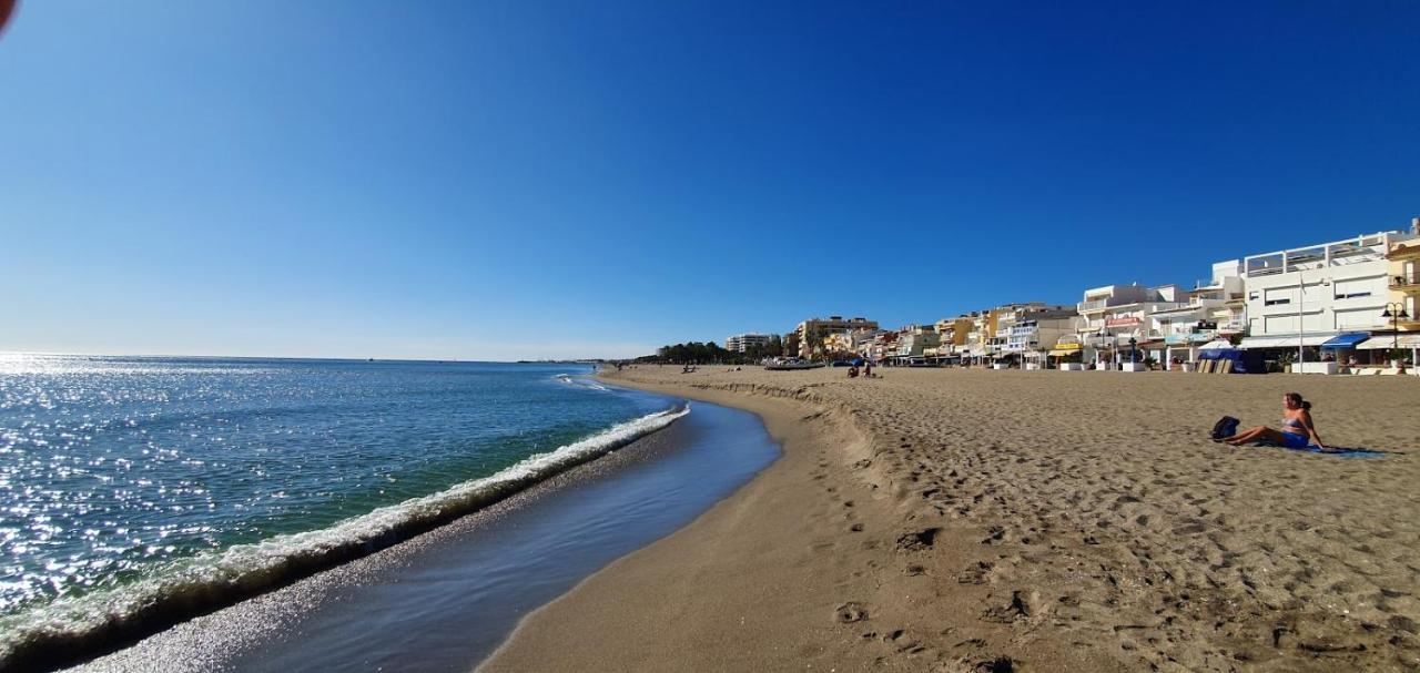 توريمولينوس Carlos Beach Ground Floor Apartment & Parking المظهر الخارجي الصورة